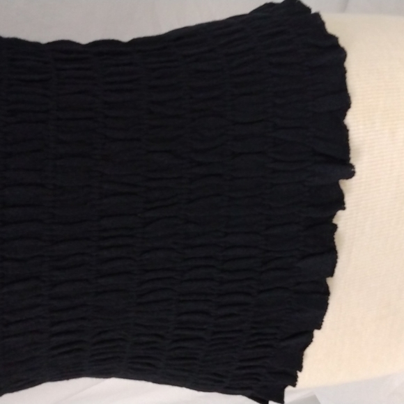 St.John Sport Black Short Sleeve Accordion Top S - Picture 4 of 14